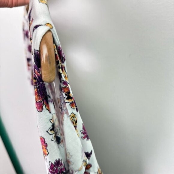 Love & Legend Floral Print Cutout Blouse 1X - Picture 7 of 10